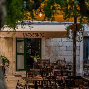 CAFFE BAR ŽIŽULA & RESTAURANT VAGABUNDO