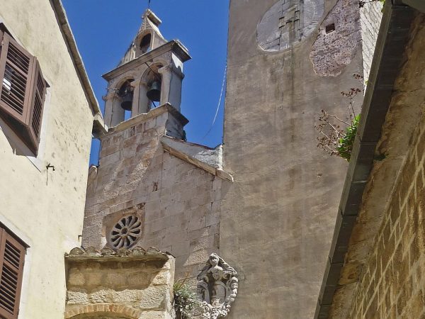 HR-Omis-Heiliggeistkirche