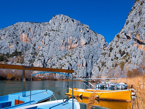 cetina-river-in-omis